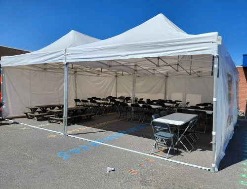 Partytent 8 meter op 8 meter